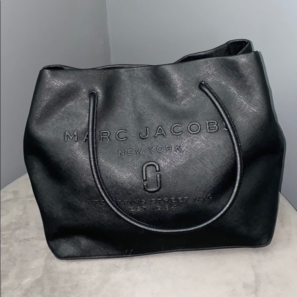 Leather Marc Jacobs bag